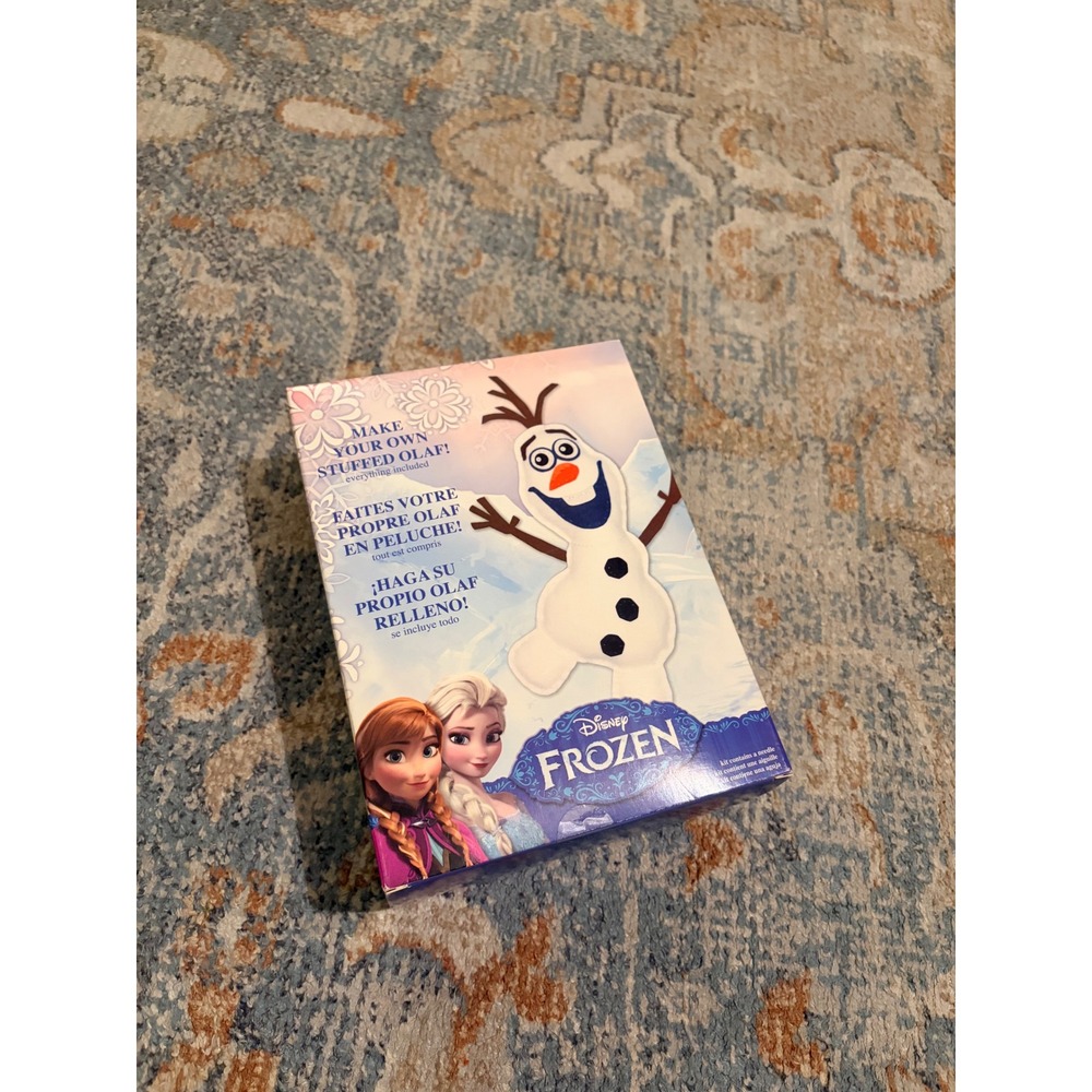 *NIB* Disney Frozen Olaf Felt Appliqué Kit Plush Olaf - Picture 2 of 6